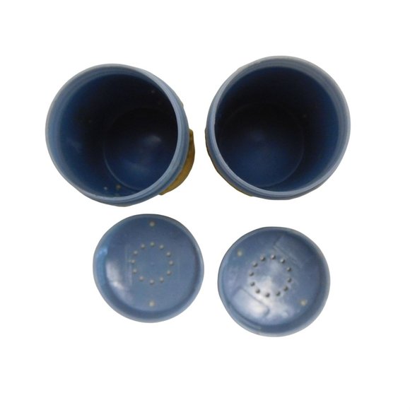 Vintage US Centennial Salt & Pepper Set Approx 1.5"x 2.5" 1970s Hong Kong - Picture 7 of 7